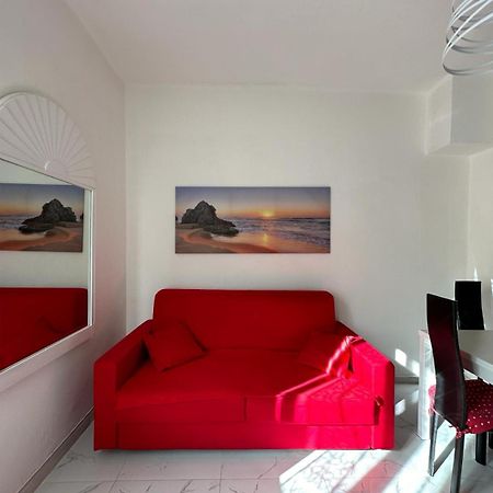 Wh - Dolce Vita - Bilocale - 5 Minuti Dal Centro - Parcheggio Gratuito - Wifi San Remo Exterior foto